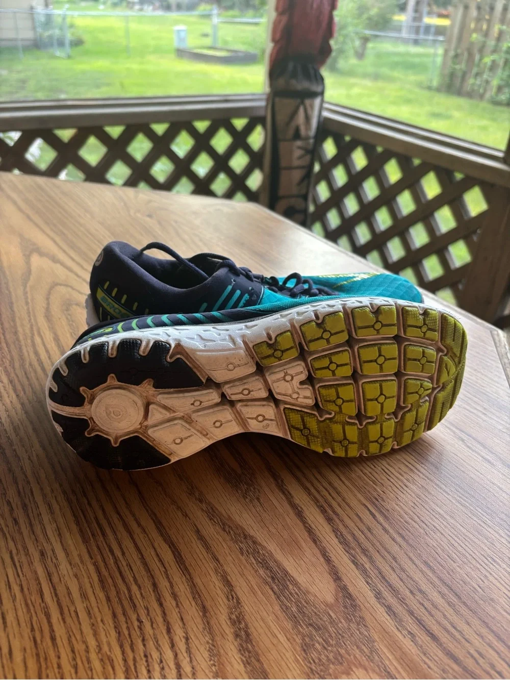 Brooks lightweight breathable